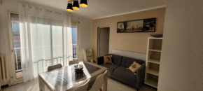 T3 with balcony near the beach